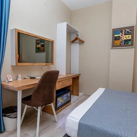 Hotel Der Konyaalti Antália